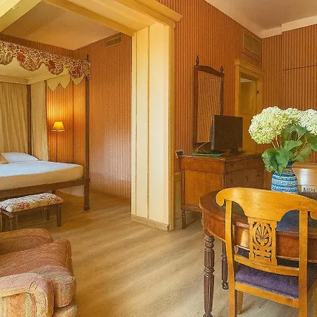 Dei Limoni Tower Otel 4*