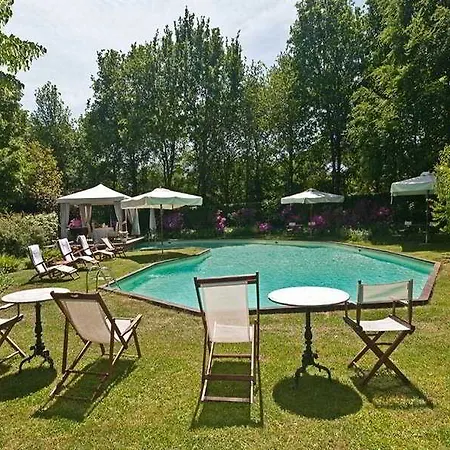 Dei Limoni Hotel 3*